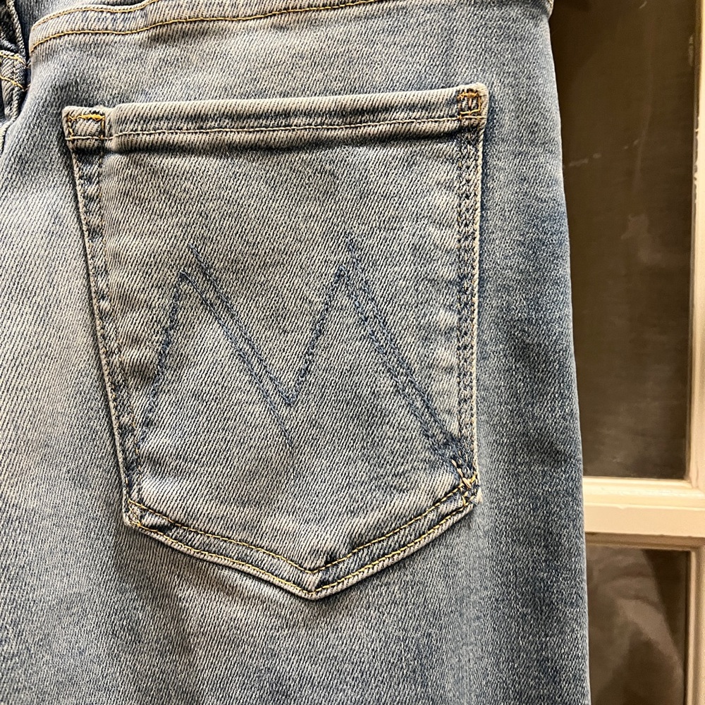 NWT mother distressed wide leg jeans